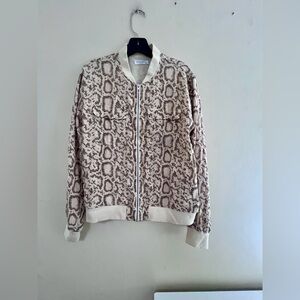 Equipment Femme Cream Snake Print Jacket Silk